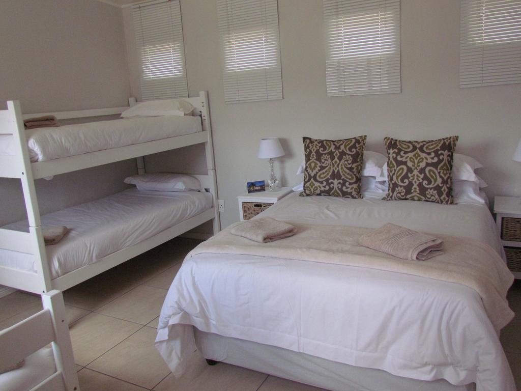 Wagon Wheel Country Lodge Beaufort West Rum bild