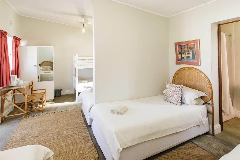 Wagon Wheel Country Lodge Beaufort West Exteriör bild